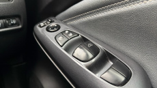 Nissan Juke 1.0 DiG-T N-Connecta 5dr Petrol Hatchback